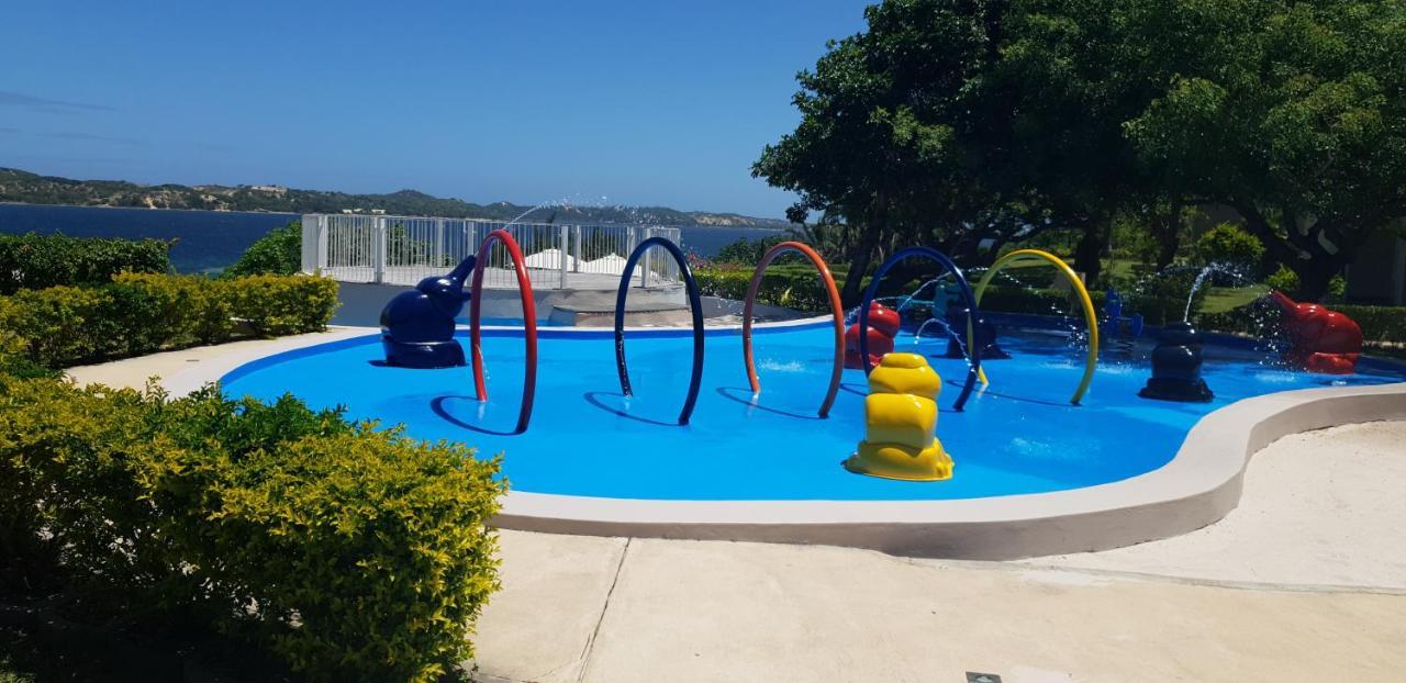 Hotel Praia Do Cossa Vila Praia Do Bilene Esterno foto